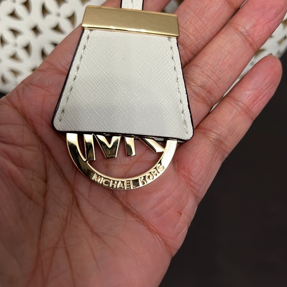 Michael Kors Small Desi Tote - Picture 10 of 11